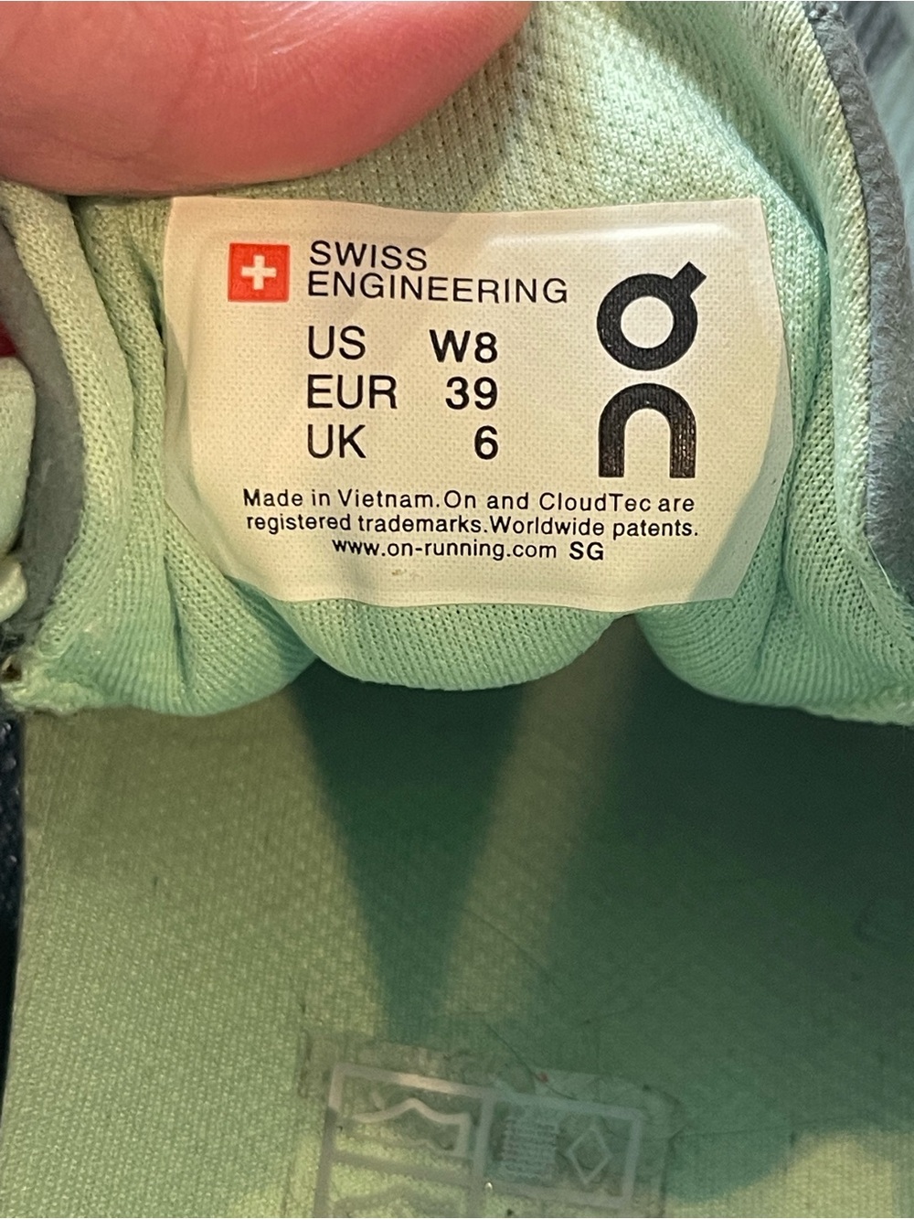 On Cloud 2.0 Women’s Running Shoes In Spray/Sea Colorway, Size 8 - Picture 8 of 13